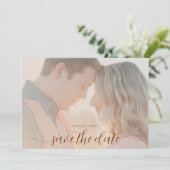 シンプルシックTerracotta写真の結婚式の日付を保存 招待状 (スタンド正面)