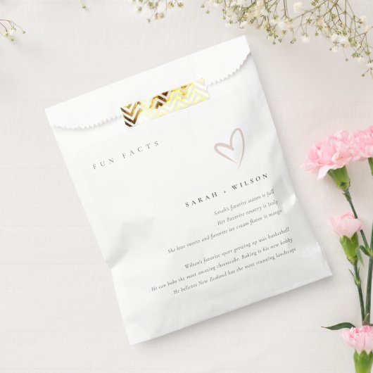 シンプルスクリプト赤面ハート結婚のおもしろいファクト フェイバーバッグ (封をした状態)