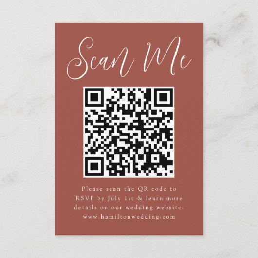 シンプルスクリプトRust QRコードウェディングRSVP エンクロージャーカード (正面)