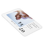 シンプルスタイリッシュ写真結婚式の日付の保存 マグネット (右側)