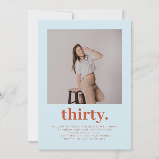シンプルソフトブルーミニマルフォト30歳 招待状 (正面)