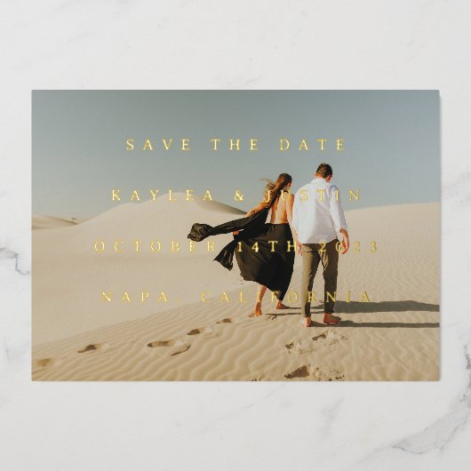 シンプルタイポグラフィのフルフォト両面3枚フォト 箔招待状 (正面)