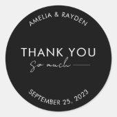 シンプルタイポグラフィスクリプト黒(線の付結婚き) ラウンドシール (正面)