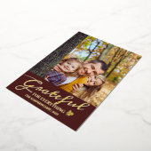 シンプルタイポグラフィモダン感謝祭の家族写真 箔シーズンカード (回転した状態)