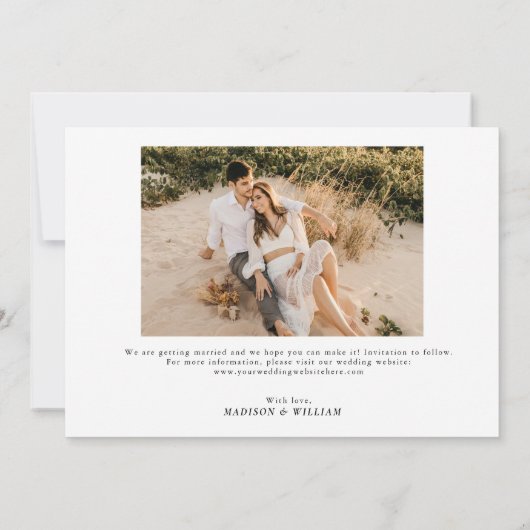 シンプルチックミニマリスト写真コラージュ結婚ズ セーブザデート (裏面)