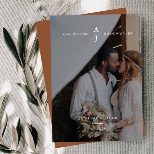 シンプルテラコッタフォトモノグラム結婚ズ セーブザデート