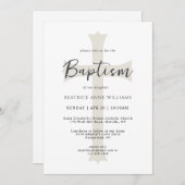シンプルニュートラルベージュクロスベビーバプテスマと写真 招待状 (正面/裏面)