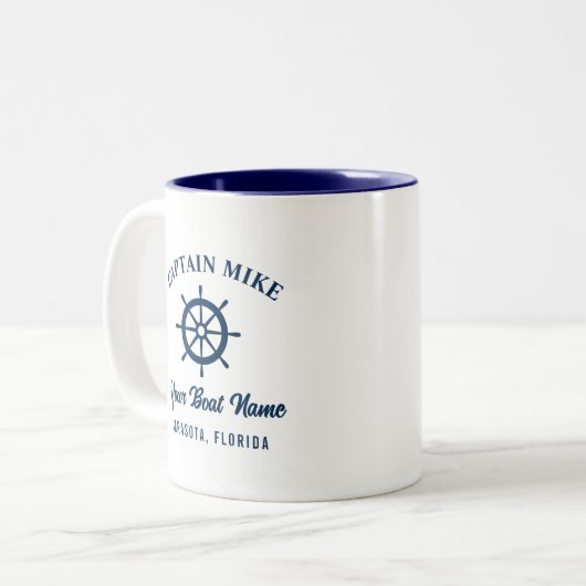 シンプルネイビーパーソナライズされたブルーキャプテンボート名 ツートーンマグカップ (正面左)