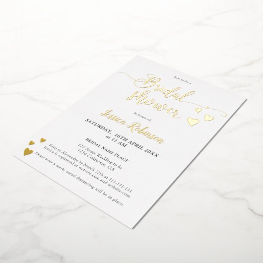 シンプルハート金ゴールドスクリプトchicブライダルシャワー写真 箔招待状 (回転した状態)