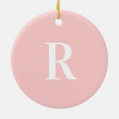 シンプルパステルピンクモノグラム セラミックオーナメント (裏面)