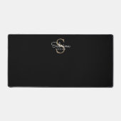 シンプルパーソナライズされたスクリプト黒 デスクマット (正面)