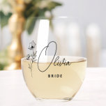 シンプルパーソナライズされたモダンフローラ ステムなしワイングラス<br><div class="desc">シックでトレンディーなのに花嫁のシンプル贈り物を探してる？山花のフローラモダンの台本には茎のないワイングラスが付いており、結婚式の後でも使える実用的な贈り物！タイトルやスクリプト名を含むすべての文字は変更できる。結婚披露宴に合わせてタイトルを変更できる！(例えば、花嫁の婦、メイド・オブ・オーナー（花嫁付き添い人）、名誉の母、花嫁の母など) 各ワイングラスには違う山花が咲いている： https://www.zazzle.com/simple_modern_personalized_bridesmaid_floral_stemless_wine_glass-256107558007215638</div>