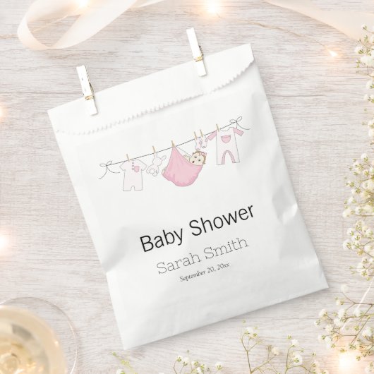 シンプルピンクかわいい女の子の物干しダビシャワー フェイバーバッグ (クリップ留めされた状態)