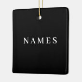 シンプルブラックカスタム名の追加エレガント セラミックオーナメント (左)