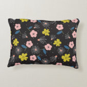 シンプルブラック&ピンクイラストレーションフローラルパターン アクセントクッション (裏面)