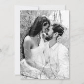 シンプルブラック&ホワイトエレガントミニマルタイポグラフィ 招待状 (裏面)