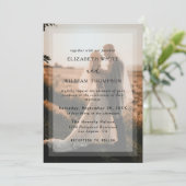 シンプルブラック&ホワイトフォトオーバーレイ結婚ズ 招待状 (スタンド正面)