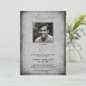 シンプルブラック&ホワイトヴィンテージ写真90誕生日 招待状 (スタンド正面)