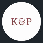 シンプルブルゴーニュとホワイトモノグラム結婚ズ ラウンドシール<br><div class="desc">白いシンプル背景の上にバーガンディのセリフフォントで2つのイニシャルモノグラムを持つ結婚式用シール。背景とフォントの色は任意の色に変更できる。基本的で単純なデザインで来まだ全体スタイリッシュ。これらのモダンミニマルなシールはあなたの封筒をシールするのに最適である。</div>