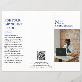 シンプルブルーモノグラムモダンパンフレット チラシ