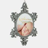 シンプルベビーモダン誕生写真アナウンス スノーフレークピューターオーナメント (左)