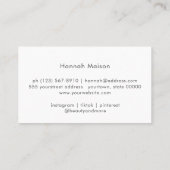 シンプルベージュモダンミニマルロイヤリティ 名刺 (裏面)