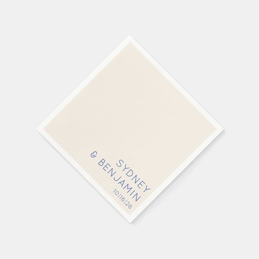 シンプルベージュ色モダンブルーミニマルカスタムウェディング スタンダードカクテルナプキン (角)