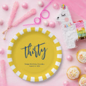 シンプルマスタードイエロー30歳の誕生日パーティー ペーパープレート (パーティー)