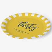 シンプルマスタードイエロー30歳の誕生日パーティー ペーパープレート (アングル)