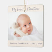 シンプルミニマスタイリッシュリストベビーの初めてのクリスマス セラミックオーナメント (左)