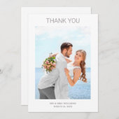 シンプルミニマリパーソナライズされたストフォトグレ結婚ーズ サンキューカード (正面/裏面)