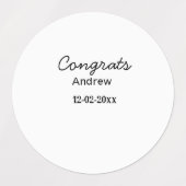 シンプルミニマルおめでとう名の追加の日付年の卒業式 ラベル (デザイン1)