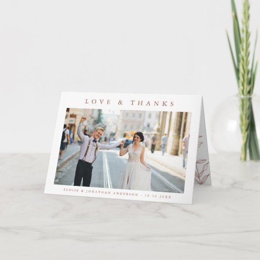 シンプルミニマルなテラコッタワイルドフラワー結婚ズ サンキューカード (正面)