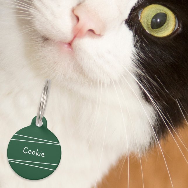 シンプルミニマルダークグリーンパーソナライズされた ペット　ネームタグ (An ID tag for your pet cat, in dark green, with name on the front and your contact info on the back)