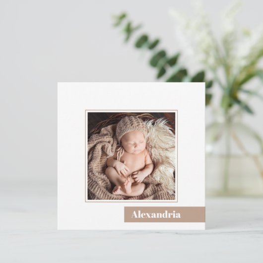 シンプルミニマルベビー写真の誕生発表 招待状 (スタンド正面)
