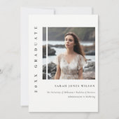 シンプルミニマル白黒フォト卒業 案内状 (正面)