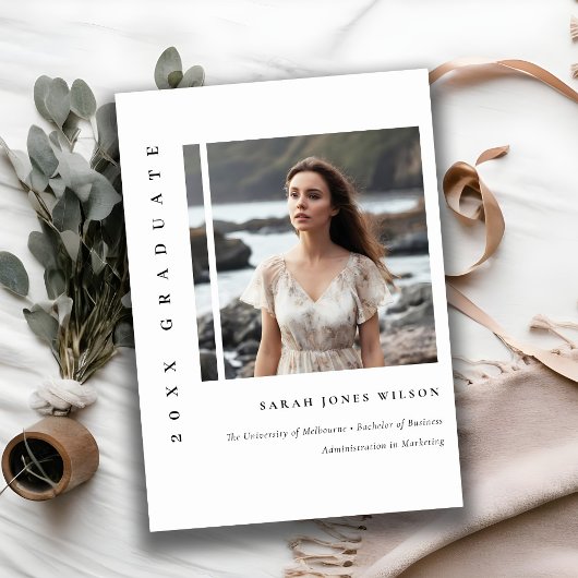 シンプルミニマル白黒フォト卒業 案内状