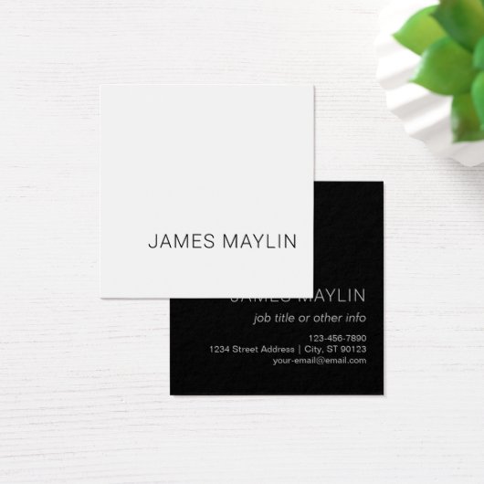 シンプルミニマル編集可能な名前またはその他の文字 (デスク)