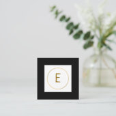 シンプルミニマル金ゴールドモノグラムモダンc スクエア名刺 (スタンド正面)