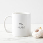 シンプルミニマルGRAYカスタム WHITE MUTE コーヒーマグカップ<br><div class="desc">ミュシンプルートコーヒーマカスタムグ上の文字グレーの白いと色 – カスタマイズ可能</div>