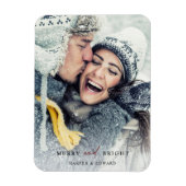 シンプルメリーと明るい写真の休日 マグネット (縦)