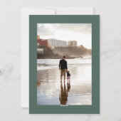 シンプルメリー数々のクリスマス写真グリッドかわいい緑 シーズンカード (裏面)