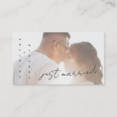 シンプルモダンたった今結婚しました結婚の写真カード エンクロージャーカード (正面)