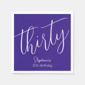 シンプルモダンなスクリプト紫30歳の誕生日パーティー スタンダードカクテルナプキン (正面)