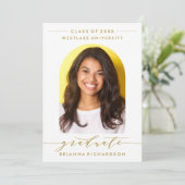 シンプルモダンアーチ台本卒業招待状 招待状 (スタンド正面)