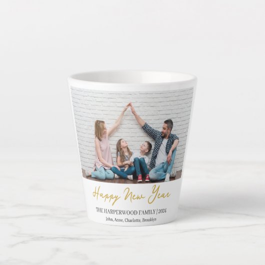 シンプルモダンエレガントHappy New Year One写真 カフェラテマグ (正面)