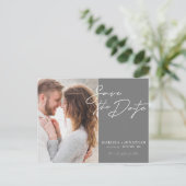 シンプルモダンタイポグラフィ写真の保存日付 案内ポストカード (スタンド正面)