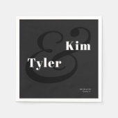 シンプルモダンタイポグラフィ白黒結婚ズ スタンダードカクテルナプキン (正面)