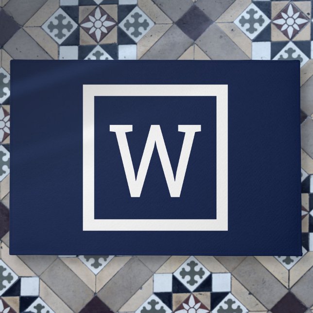 シンプルモダンネイビー青グラフィック縁どモノグラム ドアマット (Simple Modern Navy Blue Graphic Border Monogram Doormat)