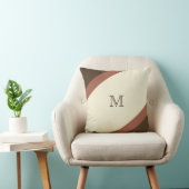 シンプルモダンブラウンとタンストライプのモノグラム クッション (椅子)